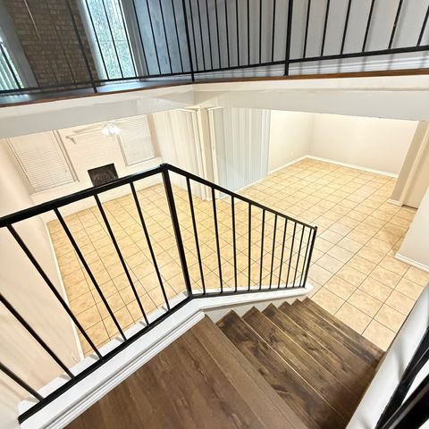 818 Saint Andrews Court, Garland, TX 75043