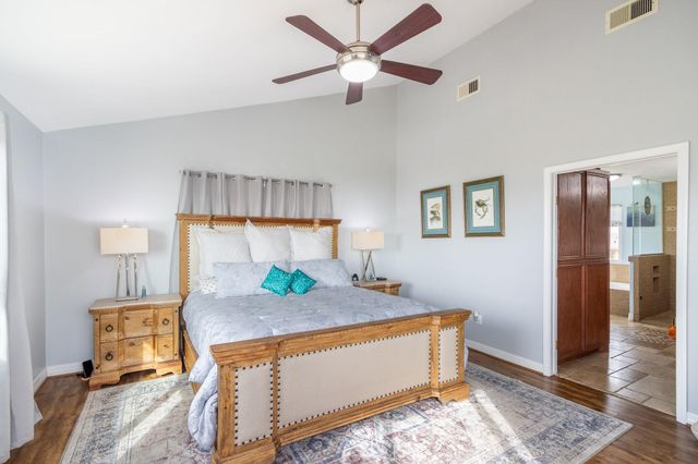 2414 Avenue P, San Leon, TX 77539