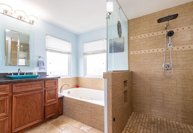 2414 Avenue P, San Leon, TX 77539