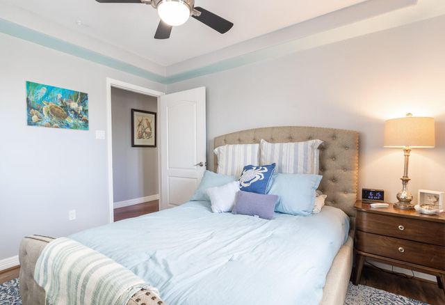 2414 Avenue P, San Leon, TX 77539