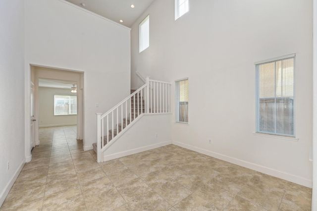 8444 Vila Gale Way, Elk Grove, CA 95757