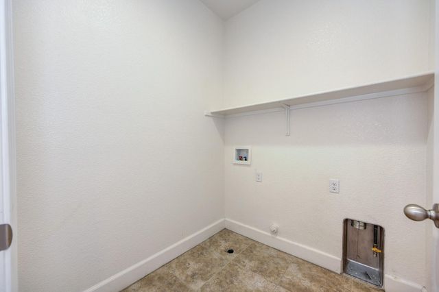 8444 Vila Gale Way, Elk Grove, CA 95757