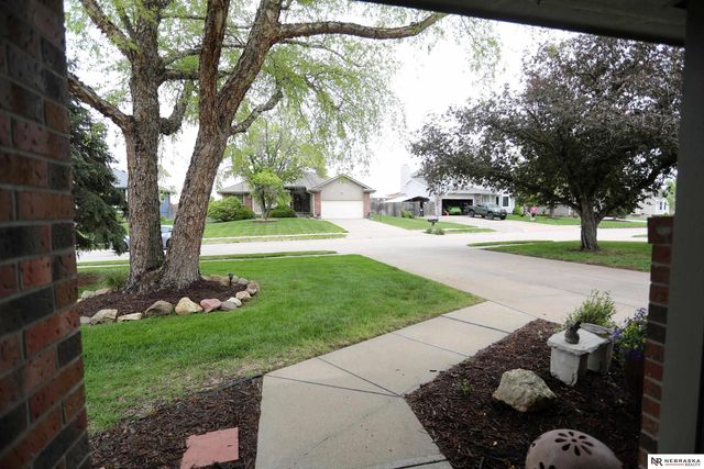 15205 Dayton Street, Omaha, NE 68137