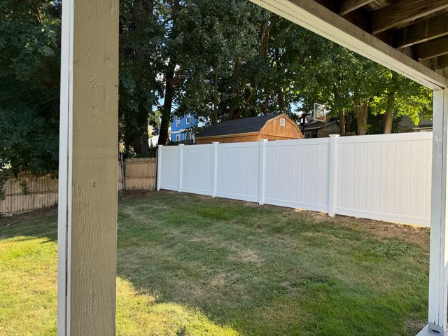 302 Lakeview Avenue, Waterbury, CT 06705