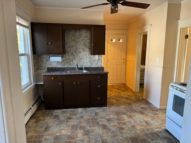 302 Lakeview Avenue, Waterbury, CT 06705