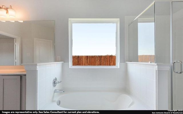 8931 Gilly Park, Converse, TX 78109