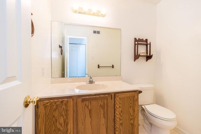 1703 FREDENDALL CIR, Southampton, PA 18966