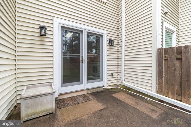 1703 FREDENDALL CIR, Southampton, PA 18966