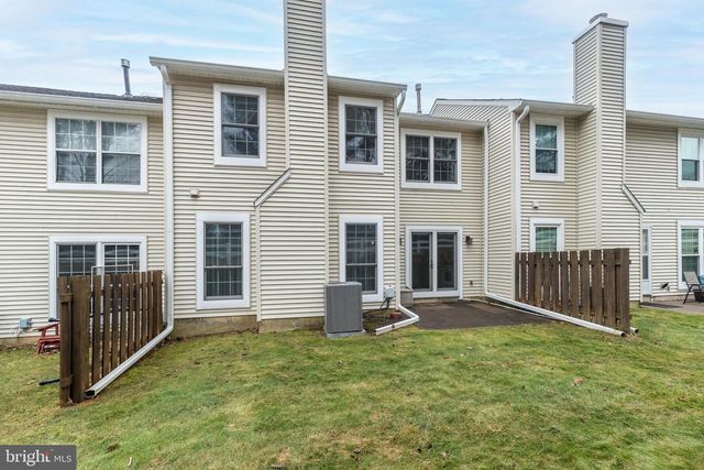 1703 FREDENDALL CIR, Southampton, PA 18966