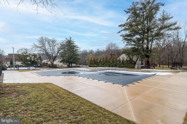 1703 FREDENDALL CIR, Southampton, PA 18966