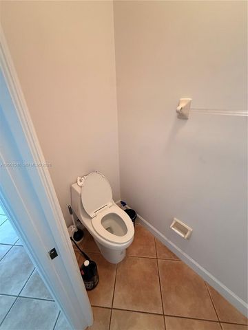 15462 SW 39th St, Miami, FL 33185