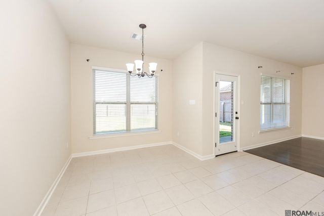 4434 Olivia, Addis, LA 70710