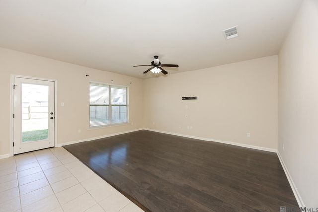 4434 Olivia, Addis, LA 70710