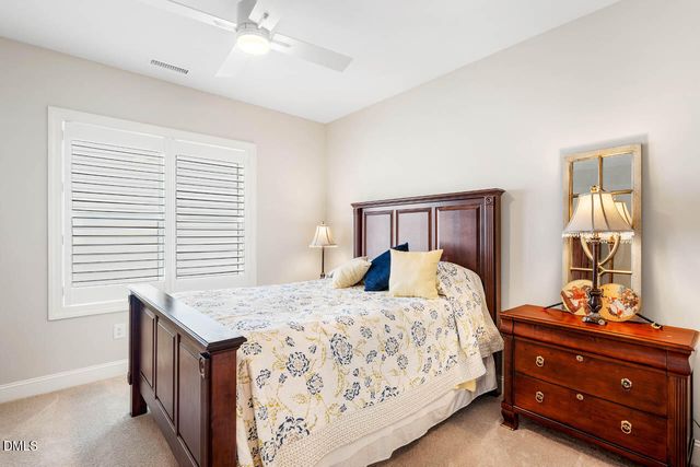 136 Post Oak Road, Chapel Hill, NC 27516
