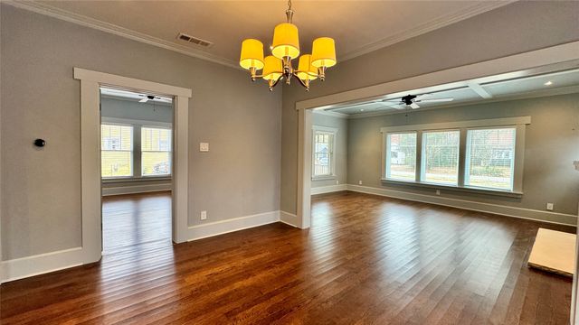 218 Elm Drive, Terrell, TX 75160