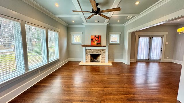 218 Elm Drive, Terrell, TX 75160