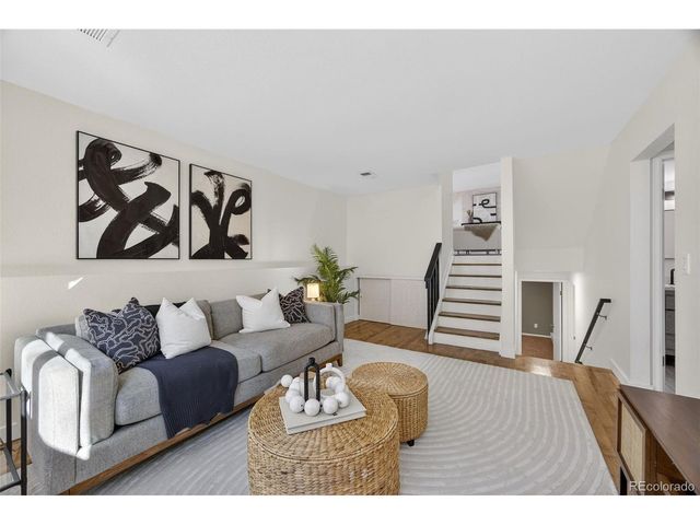 4104 S Laredo Way, Aurora, CO 80013