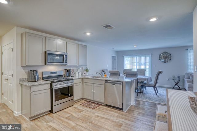 122 SEDMONT CIR, Smyrna, DE 19977