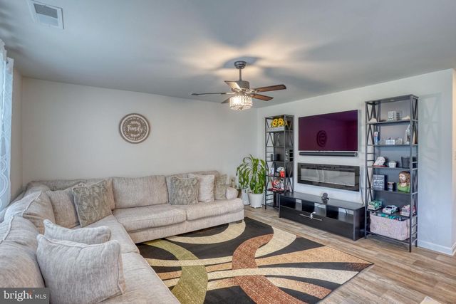 122 SEDMONT CIR, Smyrna, DE 19977