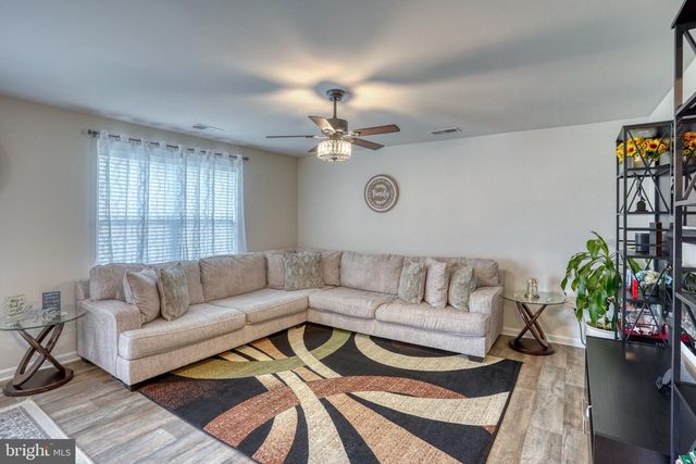 122 SEDMONT CIR, Smyrna, DE 19977