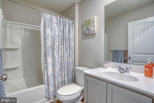 122 SEDMONT CIR, Smyrna, DE 19977