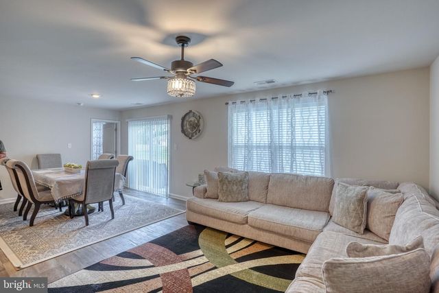 122 SEDMONT CIR, Smyrna, DE 19977