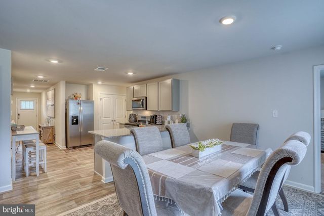122 SEDMONT CIR, Smyrna, DE 19977
