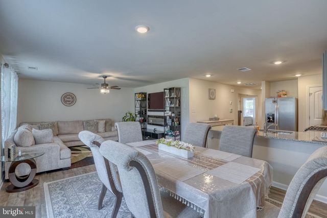 122 SEDMONT CIR, Smyrna, DE 19977