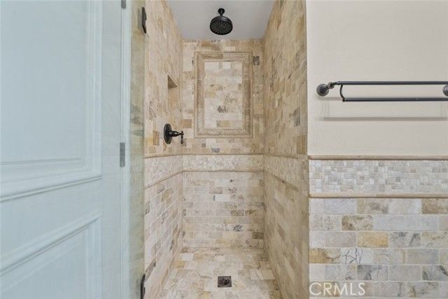 11101 Eton Avenue, Chatsworth (los Angeles), CA 91311