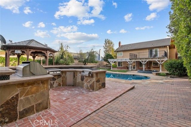 11101 Eton Avenue, Chatsworth (los Angeles), CA 91311