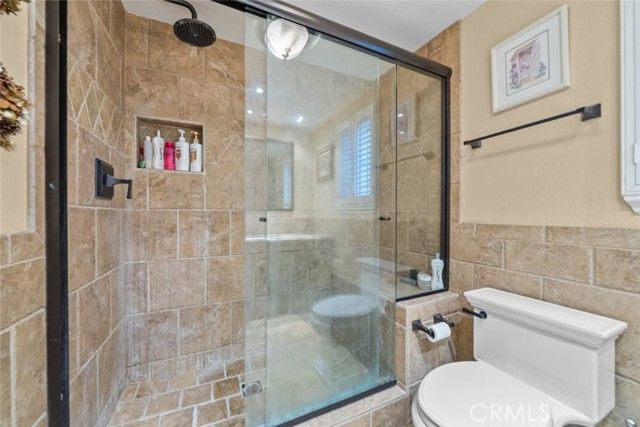 11101 Eton Avenue, Chatsworth (los Angeles), CA 91311