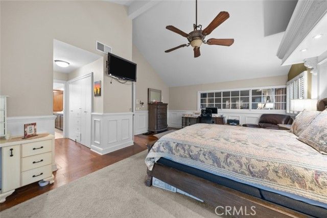 11101 Eton Avenue, Chatsworth (los Angeles), CA 91311