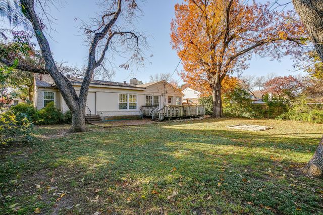 3630 S Hills Avenue, Fort Worth, TX 76109