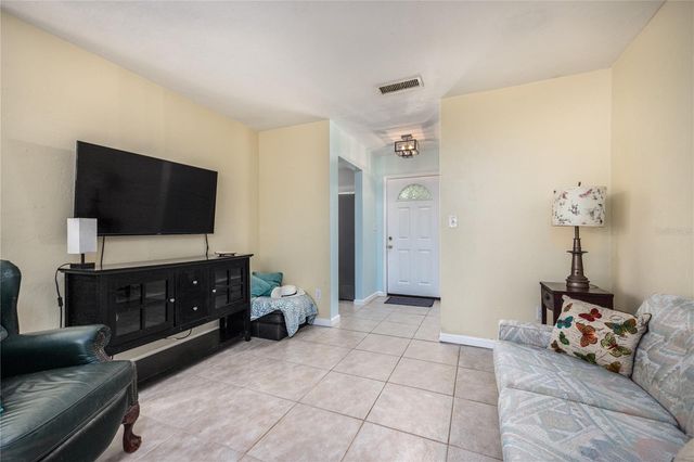 11212 SW 86TH PLACE, Gainesville, FL 32608