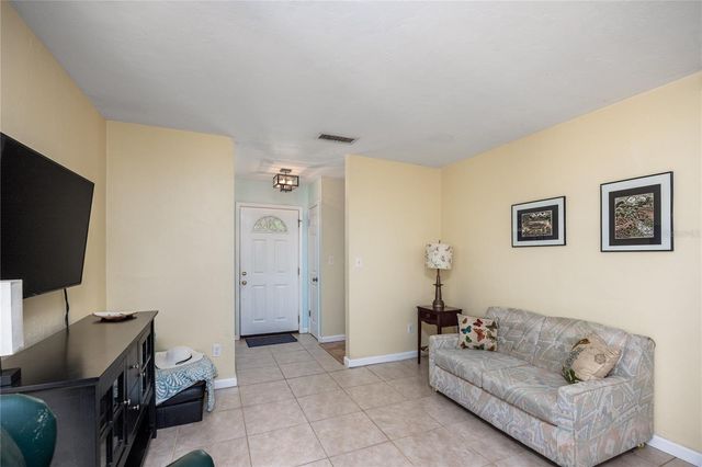 11212 SW 86TH PLACE, Gainesville, FL 32608