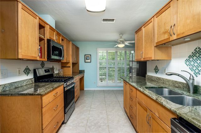 11212 SW 86TH PLACE, Gainesville, FL 32608