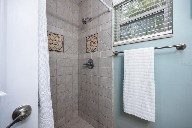 11212 SW 86TH PLACE, Gainesville, FL 32608