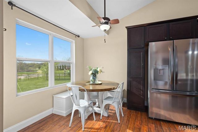 2 Arthurs Court, Troy, IL 62294