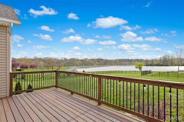 2 Arthurs Court, Troy, IL 62294