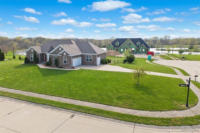 2 Arthurs Court, Troy, IL 62294