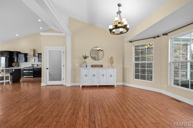 2 Arthurs Court, Troy, IL 62294