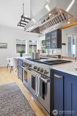 20201 Marine View Drive SW, Normandy Park, WA 98166