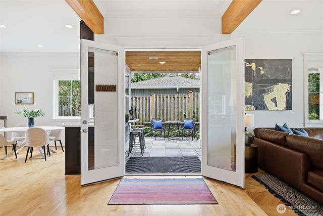 20201 Marine View Drive SW, Normandy Park, WA 98166