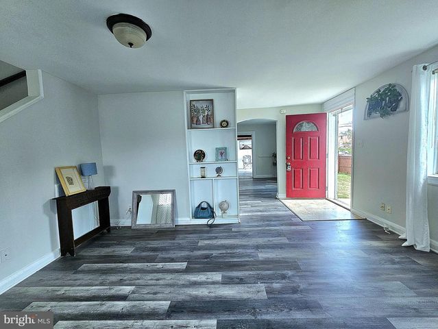 8501 CHESTNUT OAK, Parkville, MD 21234