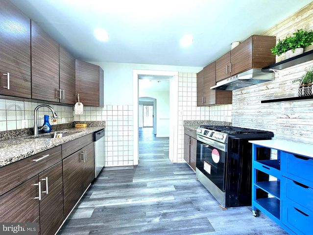 8501 CHESTNUT OAK, Parkville, MD 21234