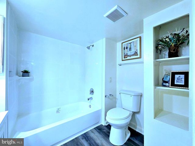 8501 CHESTNUT OAK, Parkville, MD 21234