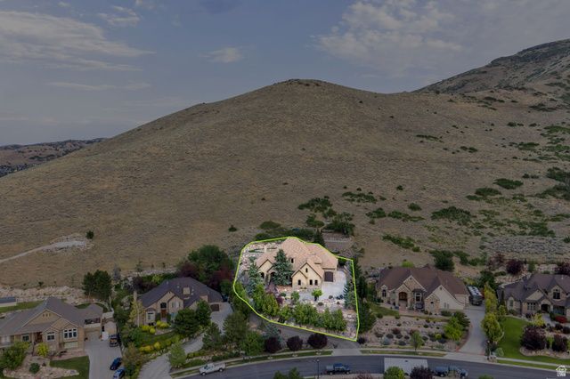 5831 W FRIENDSHIP DR, Herriman, UT 84096