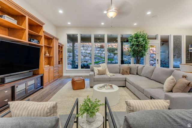 5831 W FRIENDSHIP DR, Herriman, UT 84096