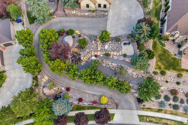 5831 W FRIENDSHIP DR, Herriman, UT 84096