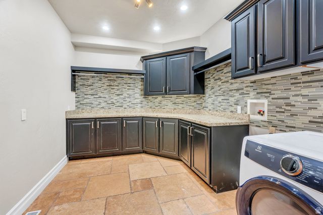 5831 W FRIENDSHIP DR, Herriman, UT 84096